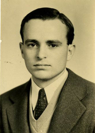 Sandifer, Myron '43